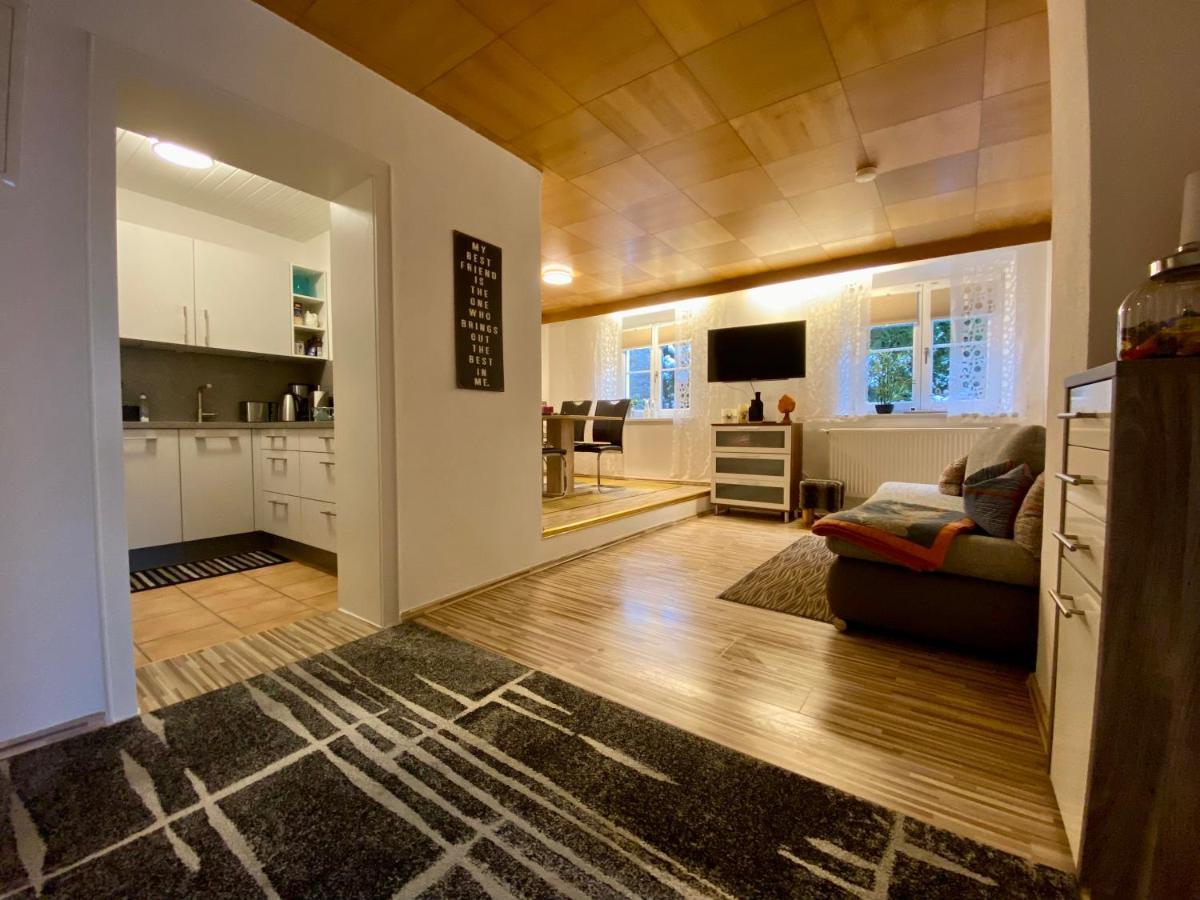 Ferienwohnung An Der Idyllischen Salzachschleife Naehe Salzburg Laufen Exterior foto
