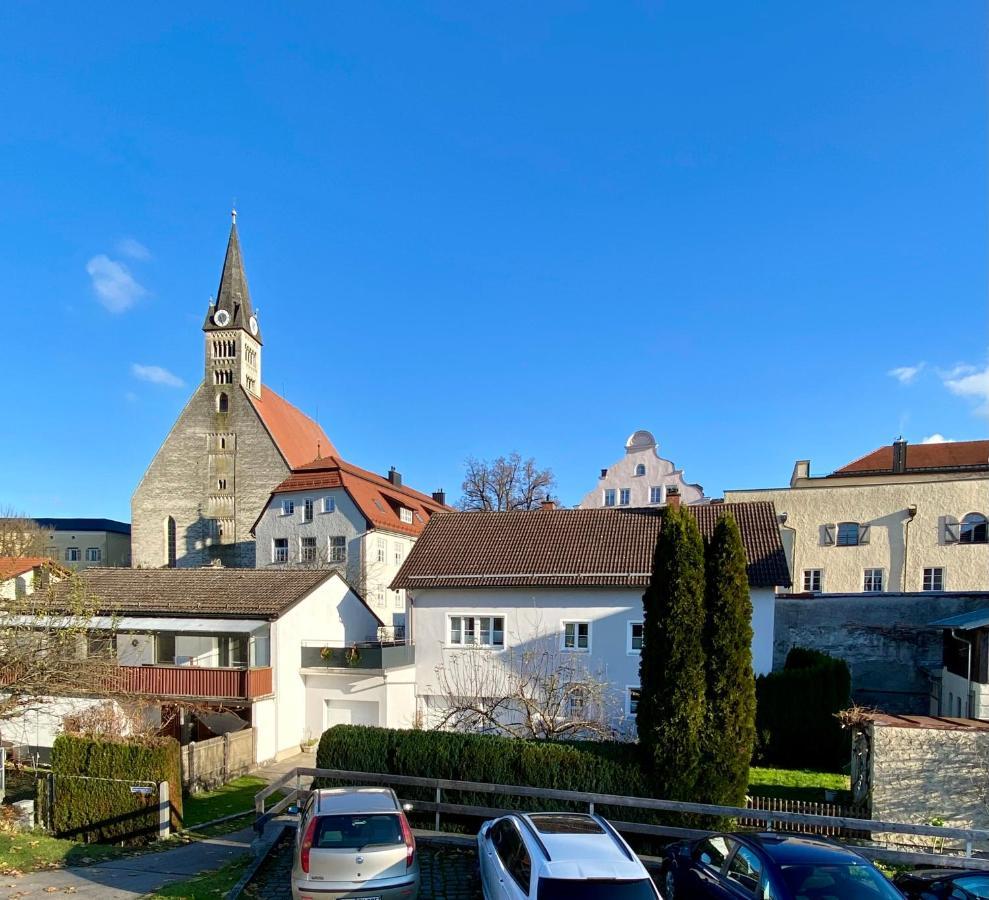 Ferienwohnung An Der Idyllischen Salzachschleife Naehe Salzburg Laufen Exterior foto
